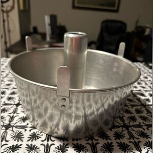 Vintage WEAR-EVER Angel Food Cake Aluminum Two Piece 1950s Baking Pan